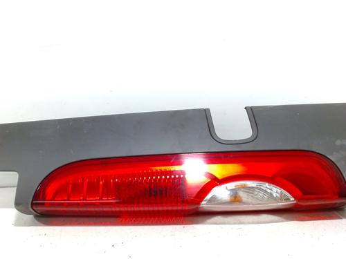 Right taillight NISSAN PRIMASTAR Van (X83) 2.0 dCi 115 | BP10722038C35 