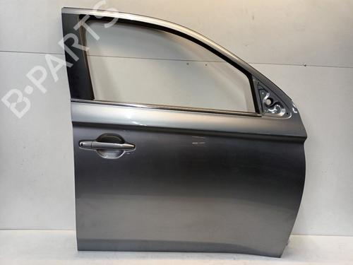 Portier rechts voor MITSUBISHI OUTLANDER III (GG_W, GF_W, ZJ, ZL, ZK) Plug-in Hybrid (GG2W) (200 hp) 31051652