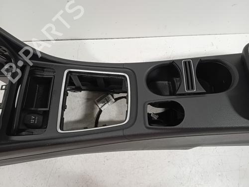Middle console MERCEDES-BENZ CLA Coupe (C117) CLA 180 (117.342) | BP21072045I22 