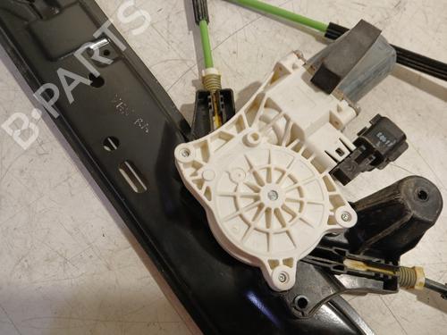 Rear right window mechanism JAGUAR F-PACE (X761) 2.0 TD4 AWD | BP32252778C25