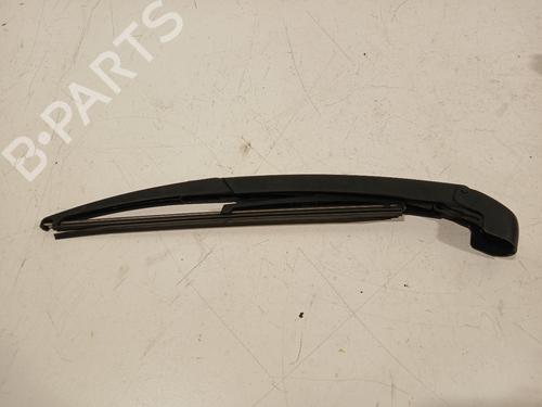 Used Rear windshield wiper arm ABARTH 500 / 595 / 695 1.4 (312.AXZ11) (165 hp) 28135796