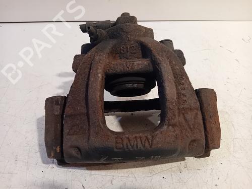 Used Right front brake caliper Right front brake caliper 18243994 18243994