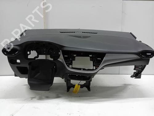 Used Dashboard OPEL CROSSLAND X / CROSSLAND (P17, P2QO) 1.2 (75) (110 hp) 23182961