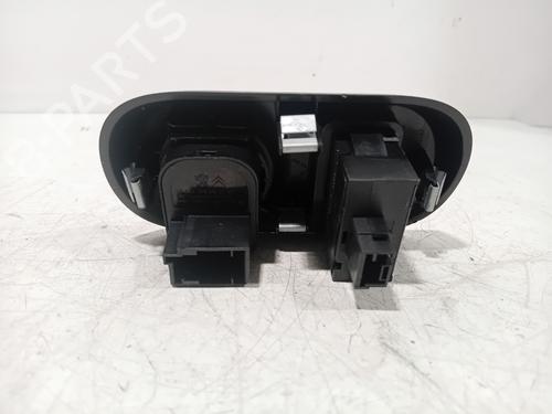 Mirror switch CITROËN C4 CACTUS 1.2 VTi 82 | BP33935292I25 - Image 2
