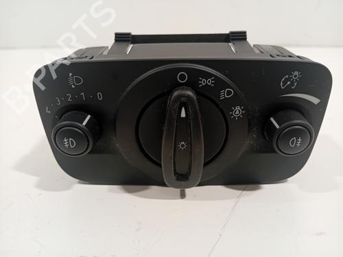 Used Headlight switch FORD FIESTA VI (CB1, CCN) 1.0 EcoBoost (100 hp) 30489060