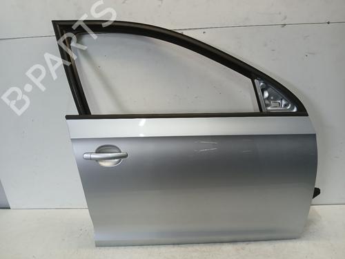Used Right front door Right front door 37510510 37510510