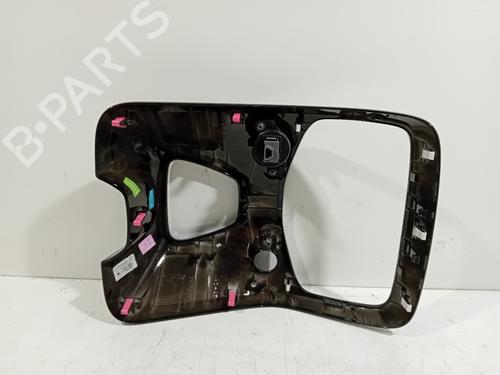 Middle console PEUGEOT 108 1.0 VTi | BP16412935I22