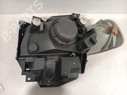 Right headlight VW TRANSPORTER T4 Bus (70B, 70C, 7DB, 7DK, 70J, 70K, 7DC, 7DJ) 2.5 TDI | BP31290226C29