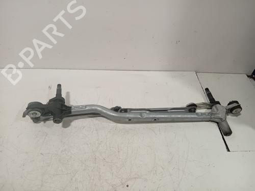 front-wipers-mechanism-citroen-c4-cactus-2014-33935286 main image