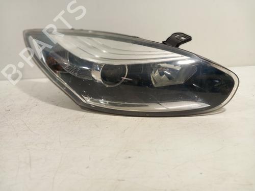 Used Right headlight RENAULT MEGANE III Grandtour (KZ0/1) 1.2 TCe (KZ2B, KZ11) (116 hp) 33003557