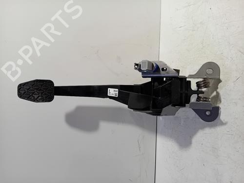 Used Clutch pedal MAZDA 2 Hatchback (DL, DJ) 1.5 (75 hp) 19088814