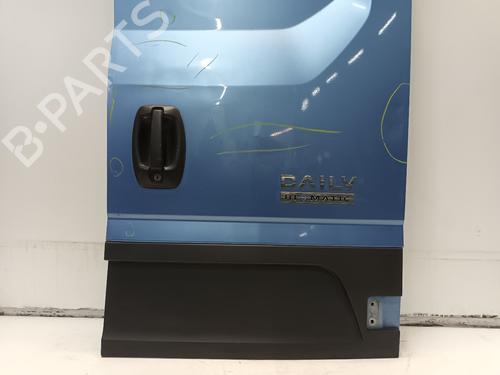 Right tailgate IVECO DAILY VI Van 35S18, 35C18, 40C18, 50C18, 60C18, 65C18, 70C18 | BP32759533C77 - Image 3