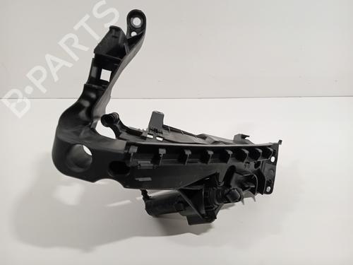 Venstre forlygtestøtte AUDI A5 (8T3) RS5 quattro (450 hp) 24218325