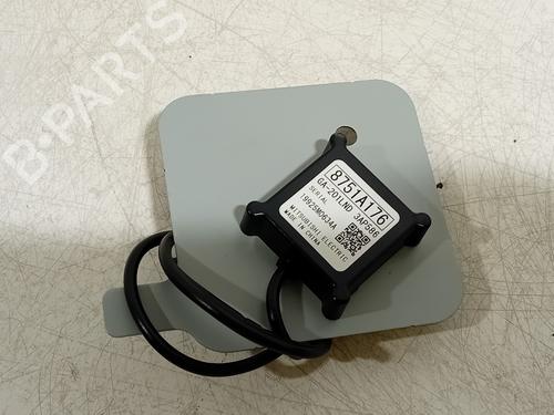 Used Antenna/Base MITSUBISHI OUTLANDER III (GG_W, GF_W, ZJ, ZL, ZK) 2.4 Hybrid 4WD (GG3W) (208 hp) 25776872