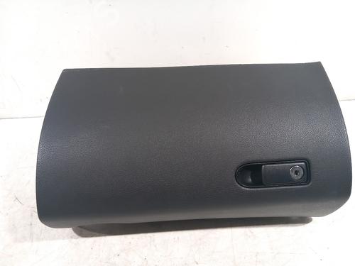 Handskerum Handskerum MERCEDES-BENZ C-CLASS (W205) C 350 e (205.047) (279 hp) 33964321 33964321