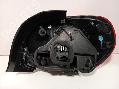 Left taillight CITROËN C3 III (SX) 1.2 THP 110 (SXHNPS, SXHNZT, SXHNZ6) | BP32388909C34