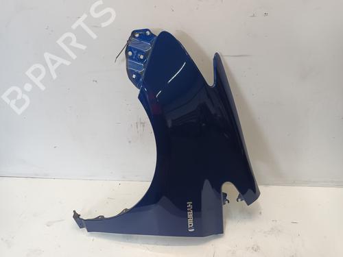 left-front-fenders-toyota-prius-plus-_w4_-2011-27544005 main image