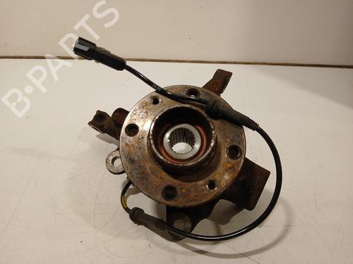 Used Left front steering knuckle DACIA SANDERO II 1.2 (73 hp) 24925528