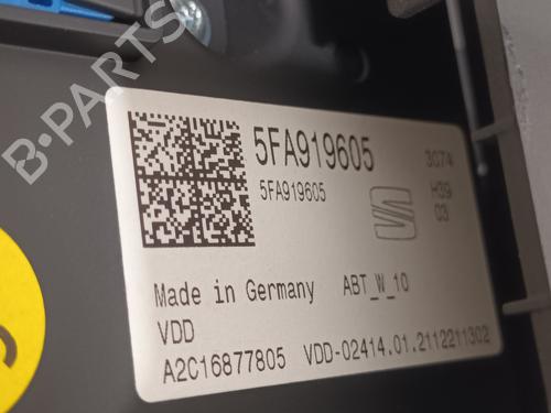 Display monitor SEAT LEON Sportstourer (KL8, KLD) 1.4 TSI e-Hybrid | BP31757396C48 