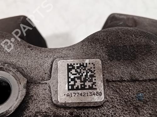 Right front brake caliper MERCEDES-BENZ GLB (X247) GLB 200 d (247.612) | BP32345845M104