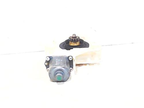 Right front window motor FORD FOCUS II Turnier (DA_, FFS, DS) 1.6 | BP907611E20 