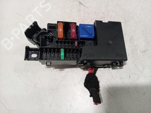 Used Fuse box Fuse box BMW 2 Active Tourer (U06) 218i (136 hp) 40254895 40254895