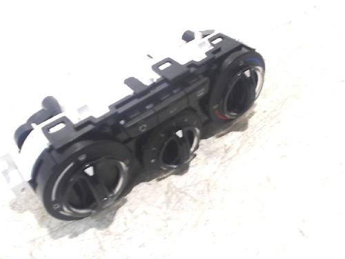 Climate control PEUGEOT 208 I (CA_, CC_) 1.2 VTI 82 | BP5071929I5 