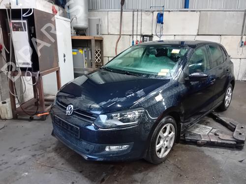 Brugte VW POLO V (6R1, 6C1) 1.6 TDI (90 hp) 4434520
