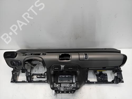 dashboard-citroen-c4-cactus-2014-25115951 main image
