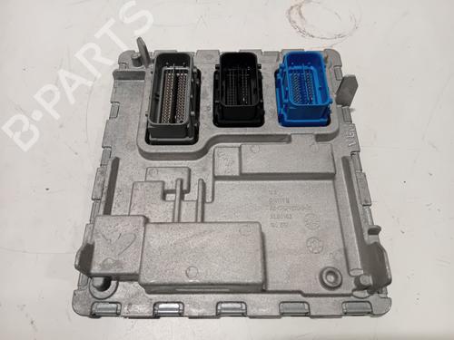 Used Engine control unit (ECU) Engine control unit (ECU) 39211778 39211778