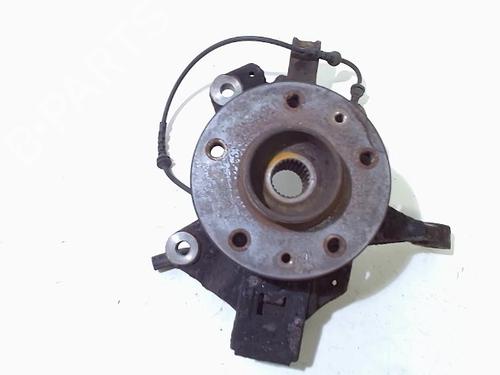 Used Left front steering knuckle RENAULT SCÉNIC III (JZ0/1_) 1.4 16V (JZ0F, JZ1V) (131 hp) 13203458