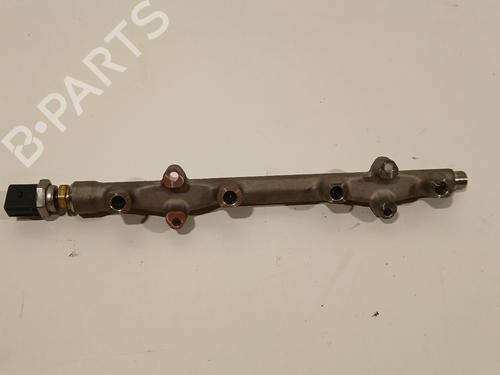 Injection rail VW T-ROC (A11, D11) 1.5 TSI | BP29325595M98 - Image 4