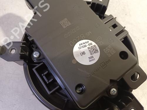 Heater blower motor TOYOTA YARIS (_P21_, _PA1_, _PH1_) 1.5 Hybrid (MXPH10, MXPH11) | BP15296329M62 