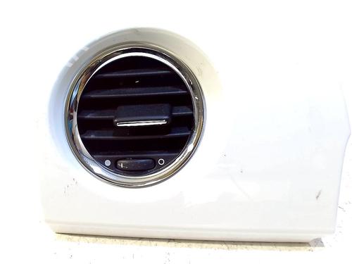 Used Air vent FIAT 500 (312_) 0.9 (312AXG1A, 312.AXG11) (86 hp) 11786373
