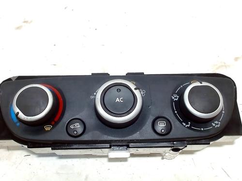 Used Climate control Climate control 8605628 8605628