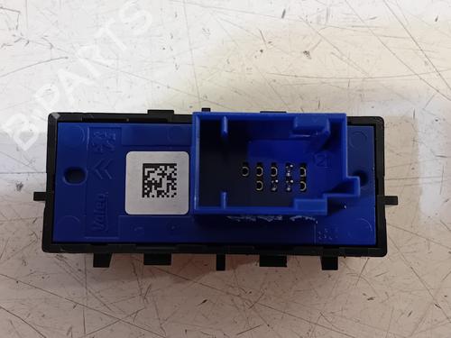 Switch PEUGEOT 5008 II (MC_, MJ_, MR_, M4_) 1.2 THP (MRHNYH, MRHNYW, MRHNSJ, MRHNSU, MRHNSM) | BP23182943I30 