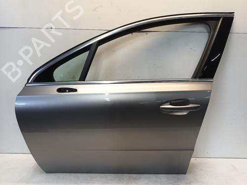 Used Left front door Left front door 38318062 38318062