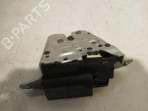 Używane Zamek klapy tylnej / bagażnika MERCEDES-BENZ A-CLASS (W177) A 220 (177.044) (190 hp) 31757461