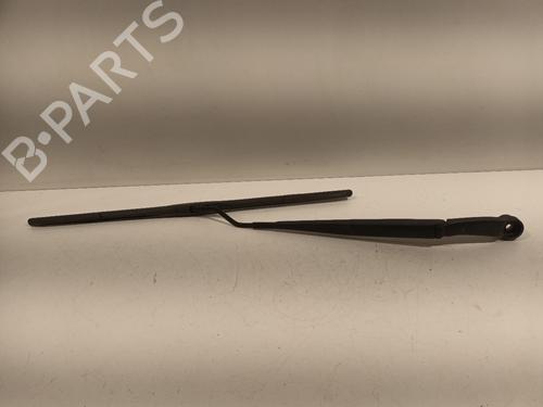 Used Front windshield wiper arm HYUNDAI i20 II (GB, IB) 1.2 (84 hp) 17761575
