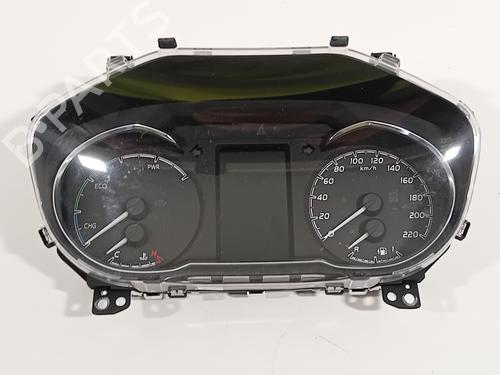 Used Instrument cluster TOYOTA YARIS (_P13_) 1.5 Hybrid (NHP130_) (101 hp) 23989390