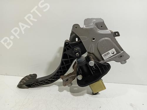 Used Clutch pedal Clutch pedal 16824797 16824797