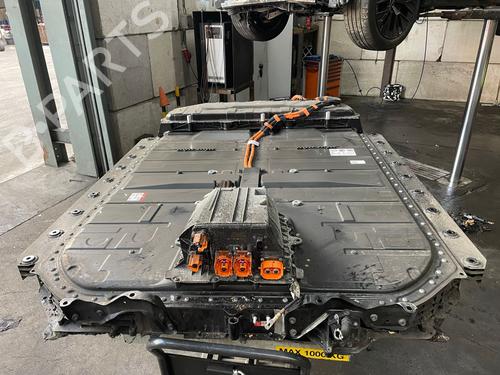 Used Battery Battery AUDI Q8 E-TRON SUV (GEG) 55 quattro (408 hp) 33304284 33304284