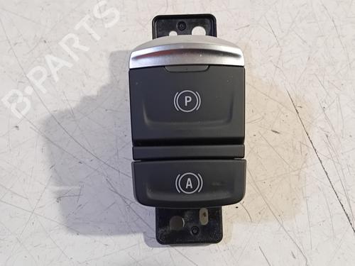 Used Switch RENAULT ARKANA I (LCM_, LDN_) 1.6 E-TECH 145 (LDMU) (143 hp) 18950661