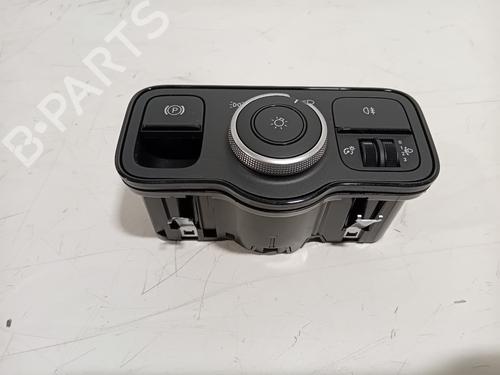 Used Headlight switch MERCEDES-BENZ CITAN Box Body/MPV (W420) eCITAN (420.693, 420.695) (122 hp) 33024322