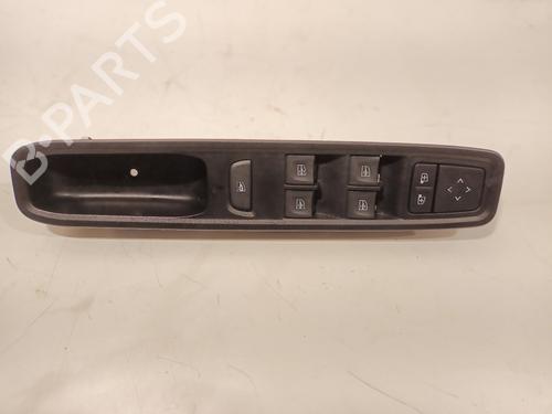 Commutateur DACIA SANDERO III 1.0 TCe 90 (91 hp) 31362717