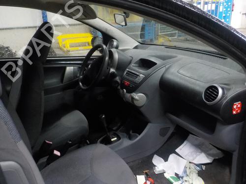 Right front door PEUGEOT 107 (PM_, PN_) 1.0 | BP16964721C3 