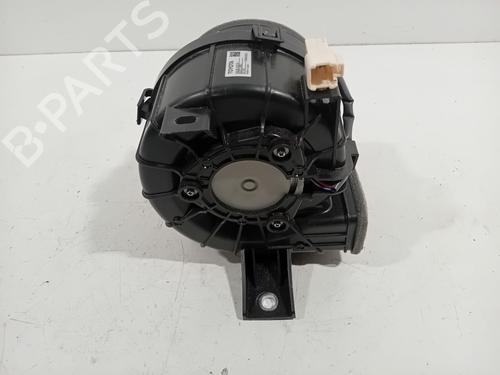Heater blower motor TOYOTA YARIS (_P13_) 1.5 Hybrid (NHP130_, NHP130) | BP26532726M62 