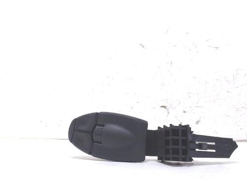 Commutateur PEUGEOT 407 (6D_) 2.0 16V (6DRFJC, 6DRFJE, 6DRFJF) | BP13198184I30 