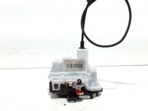 Used Front left lock Front left lock 13208269 13208269