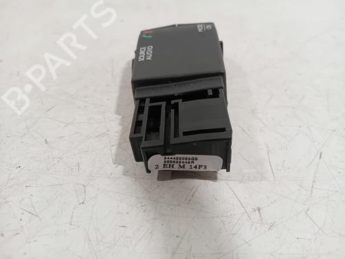 Switch DACIA SANDERO II TCe 90 (B8M1, B8MA, B8AC) | BP22387775I30 